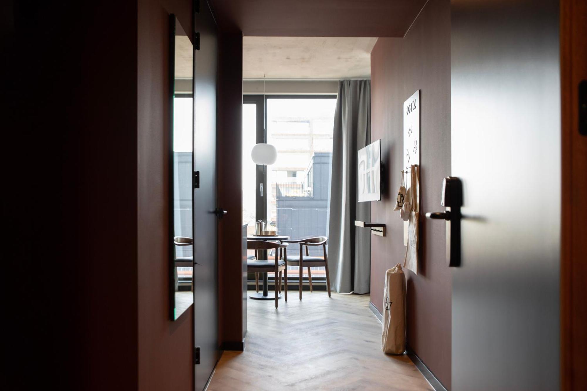Bob W Amsterdam Noord Aparthotel Room photo
